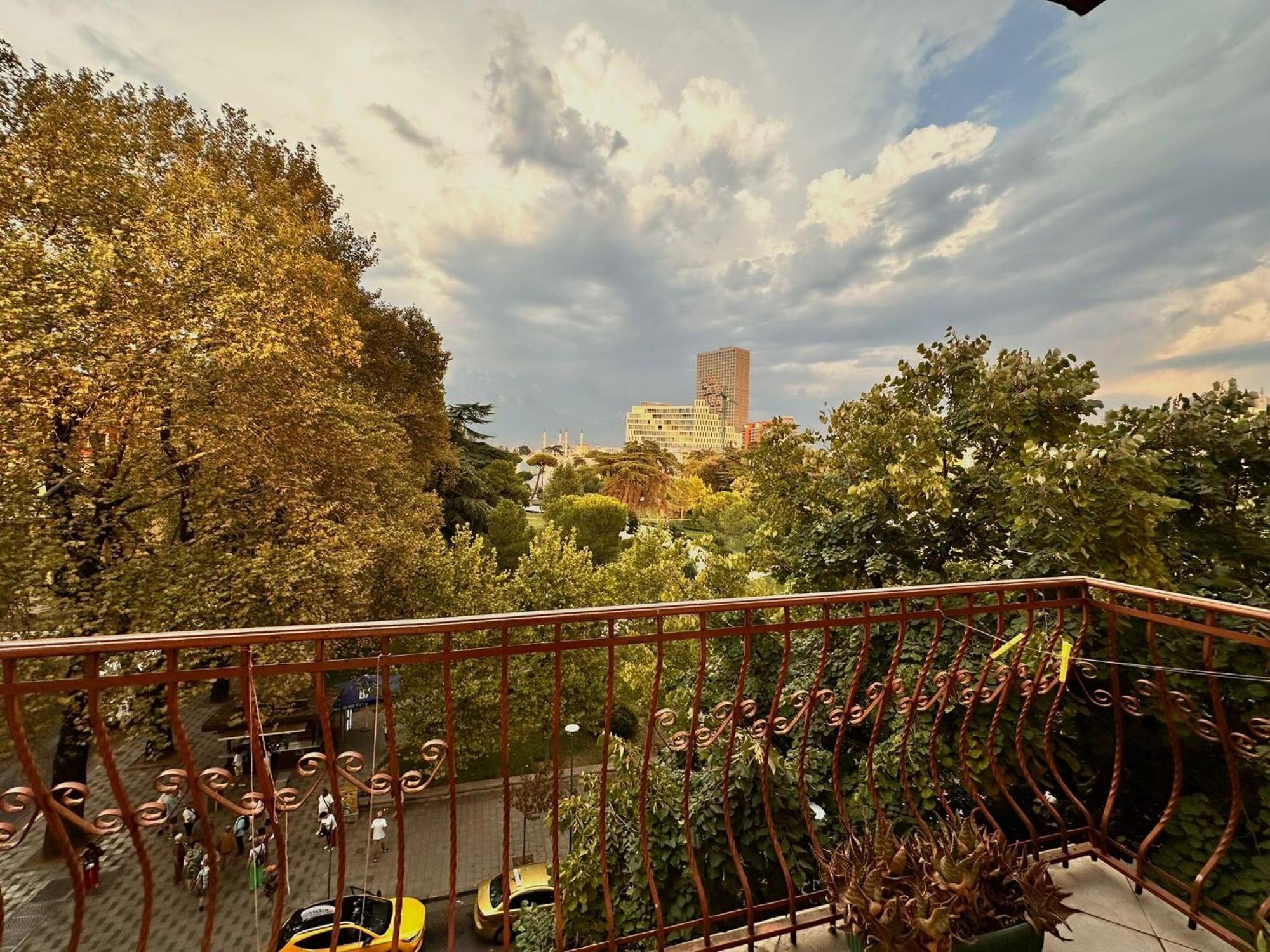 Apartment Garden View Tirana Exterior photo